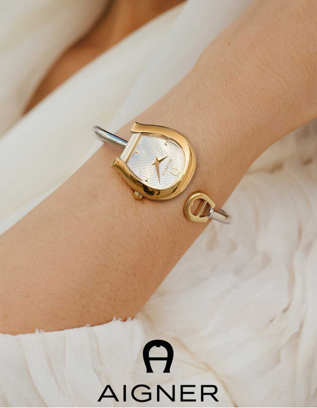 AIGNER Flora S Ladies Bangle Watch